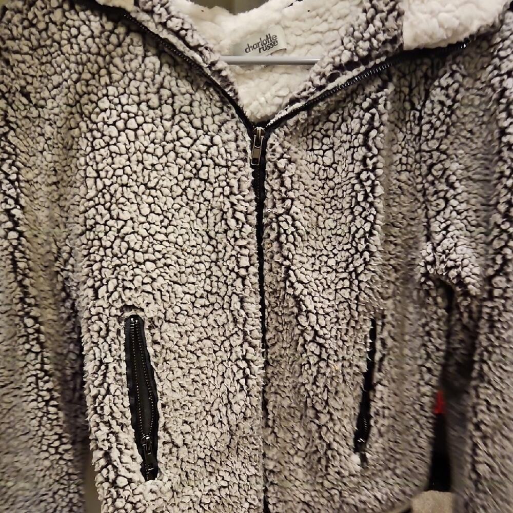 Charlotte Russe Women's Black and White Teddy Jacket